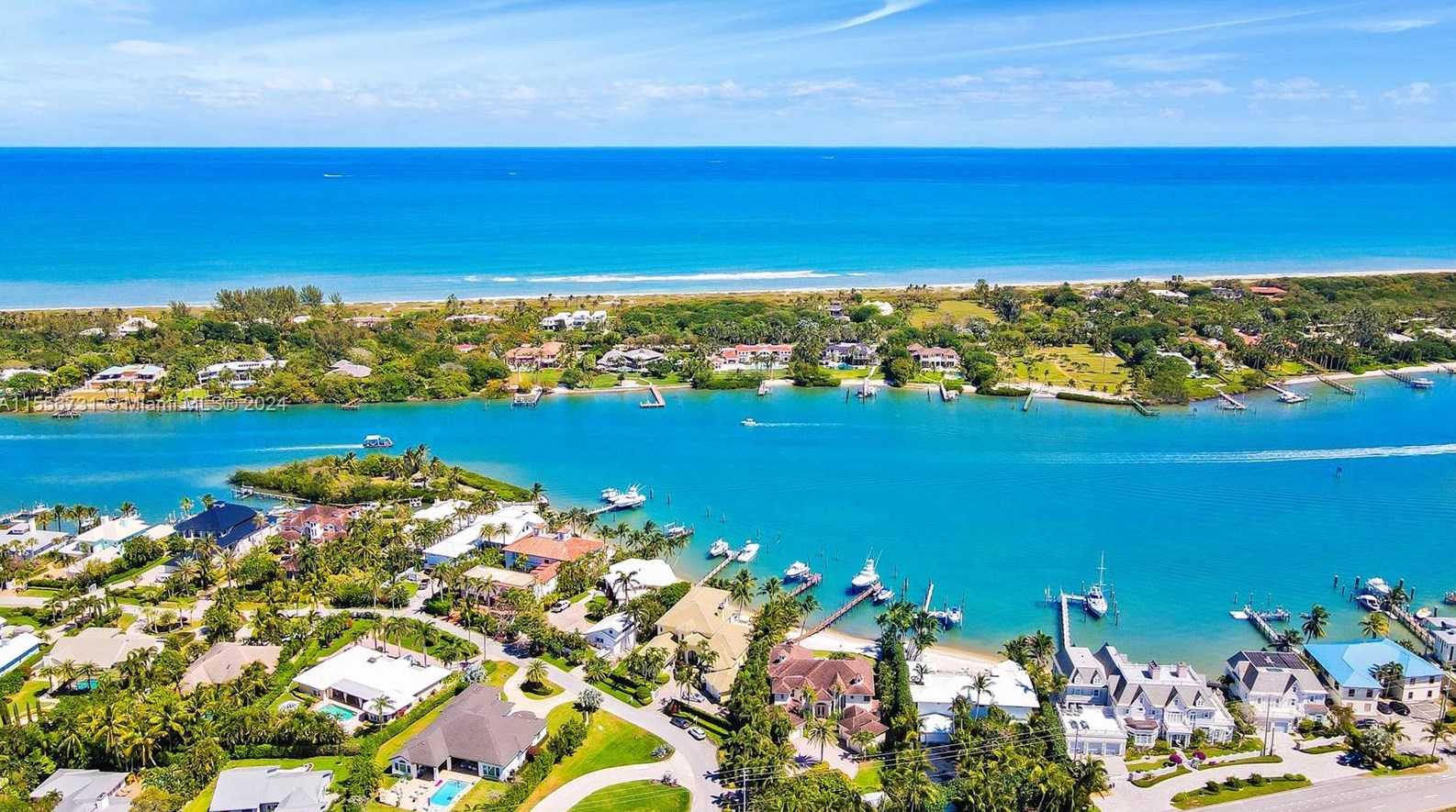 17581 Conch Bar Ave, Jupiter FL 33469-1709 exterior