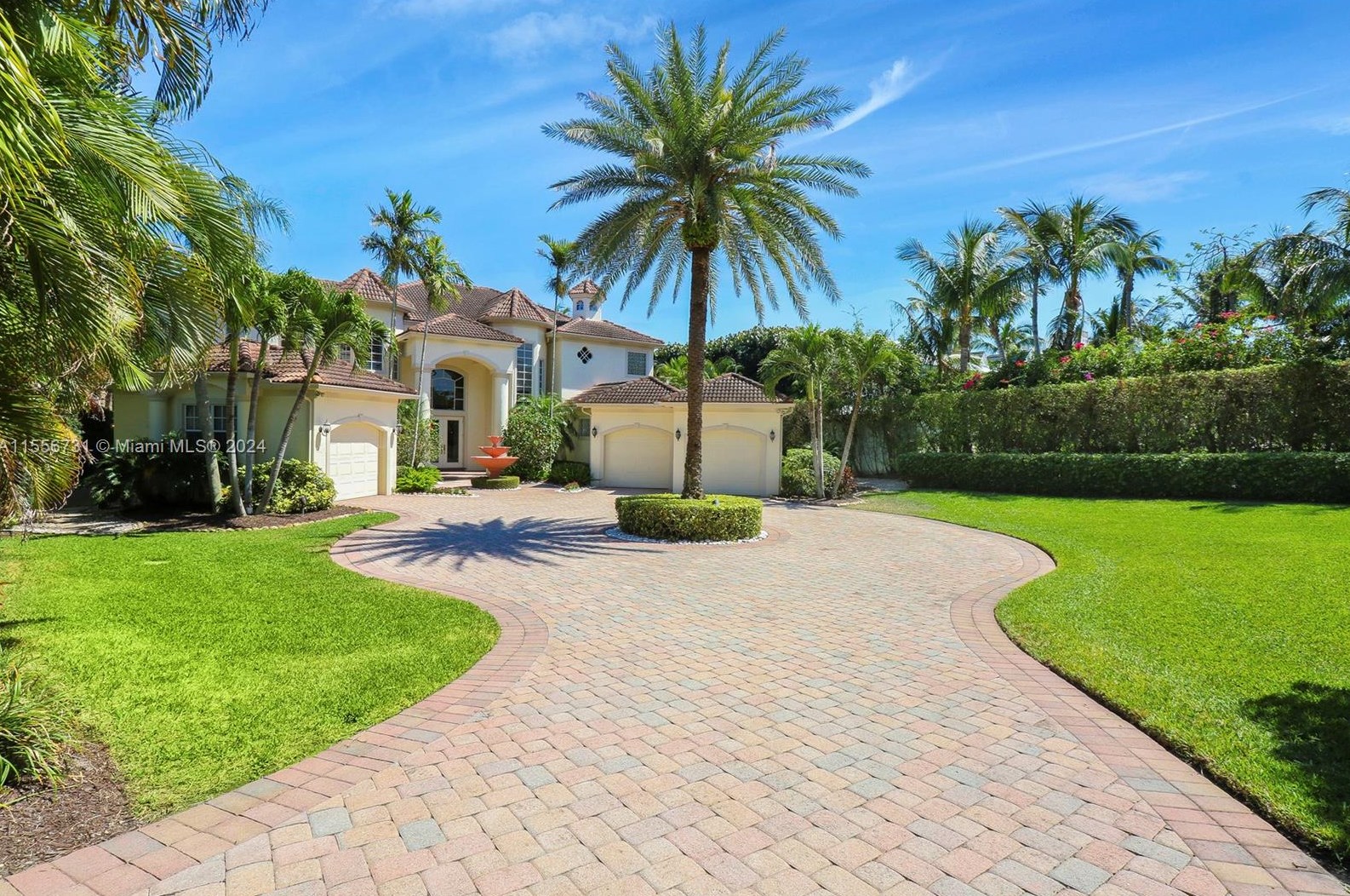 17581 Conch Bar Ave, Jupiter FL 33469-1709 exterior