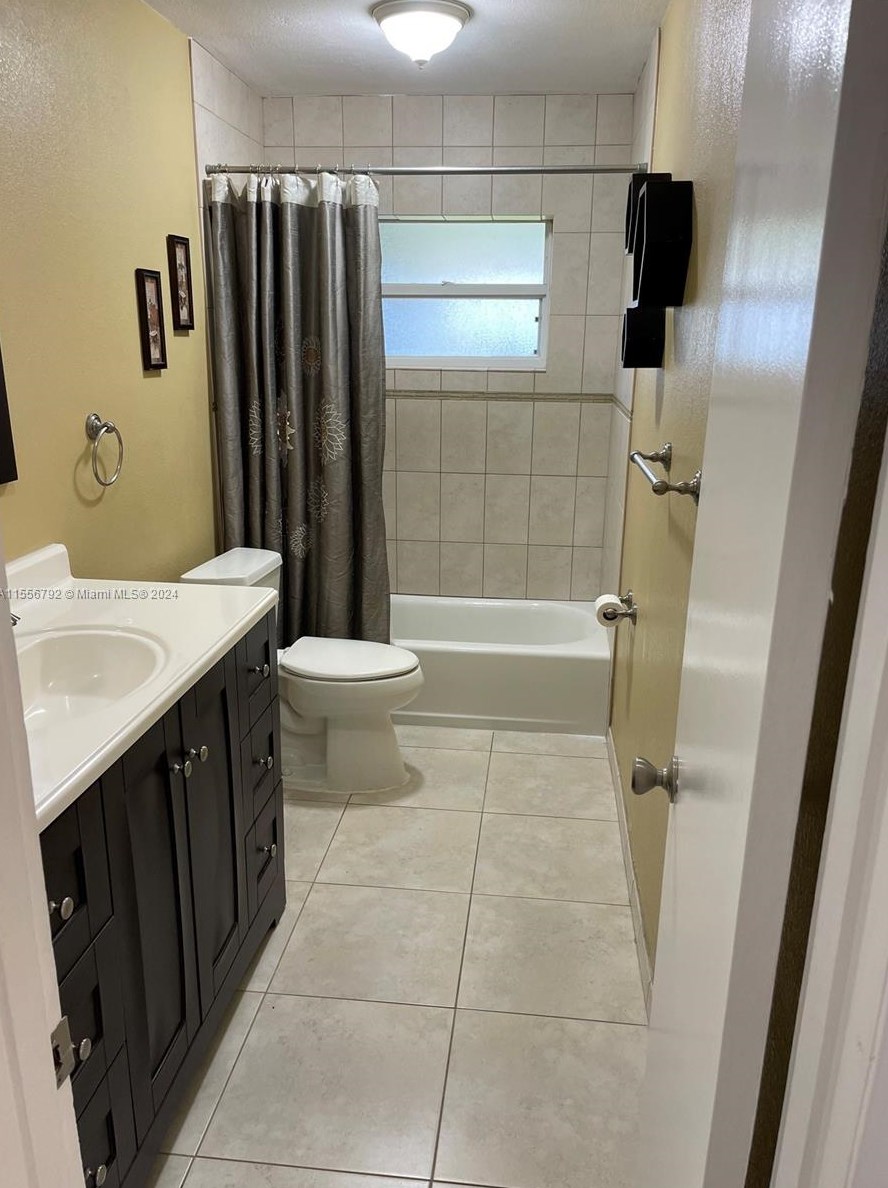 9364 Sw 184th Ter, Miami, FL 33157