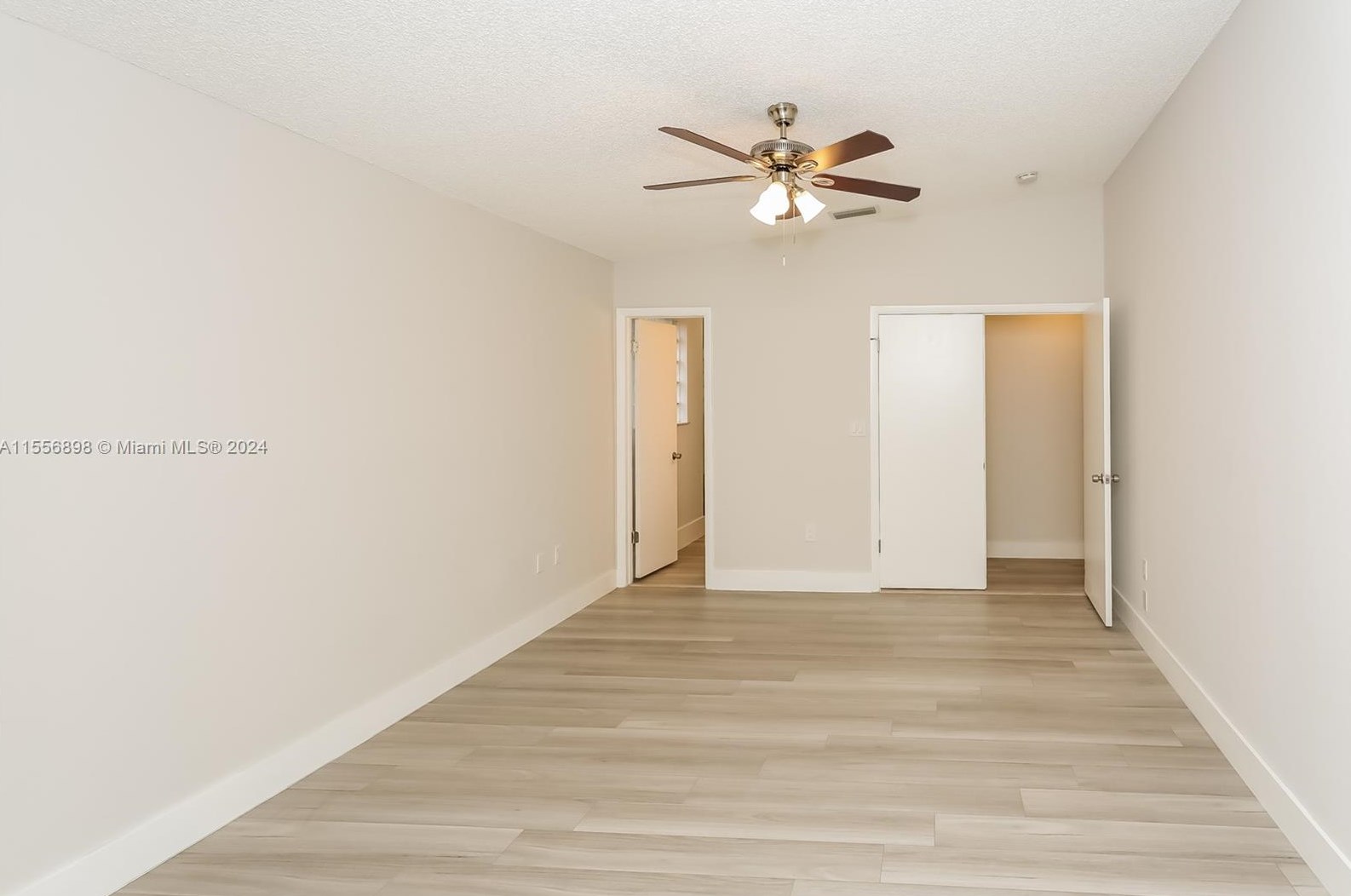 5111 154th Ave, Miami FL  33185-4512 exterior