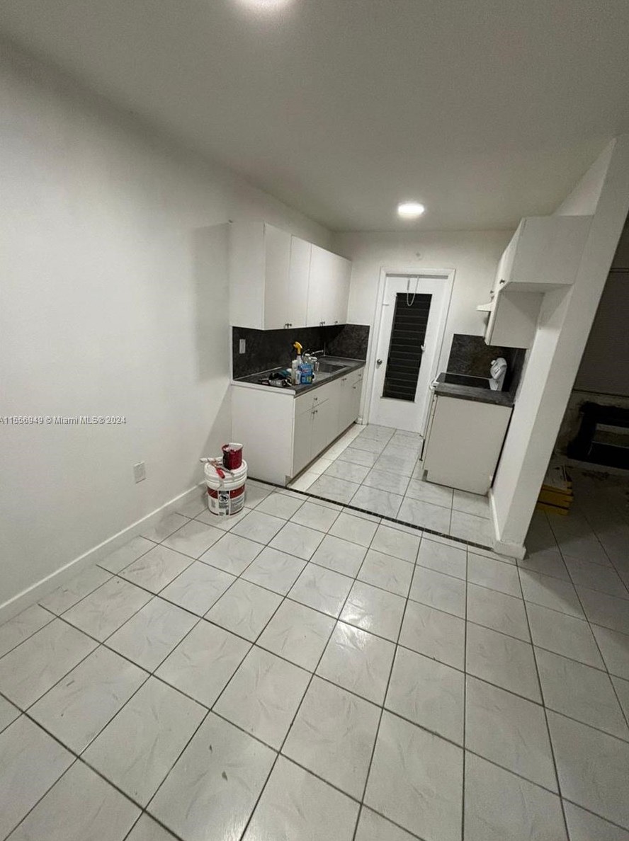 16120 Ne 19th Ct Apt 1, Miami, FL 33162