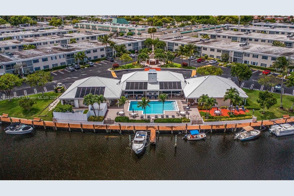 130 Cypress Club Dr 332, Pompano Beach, FL 33060 MLS A11557264