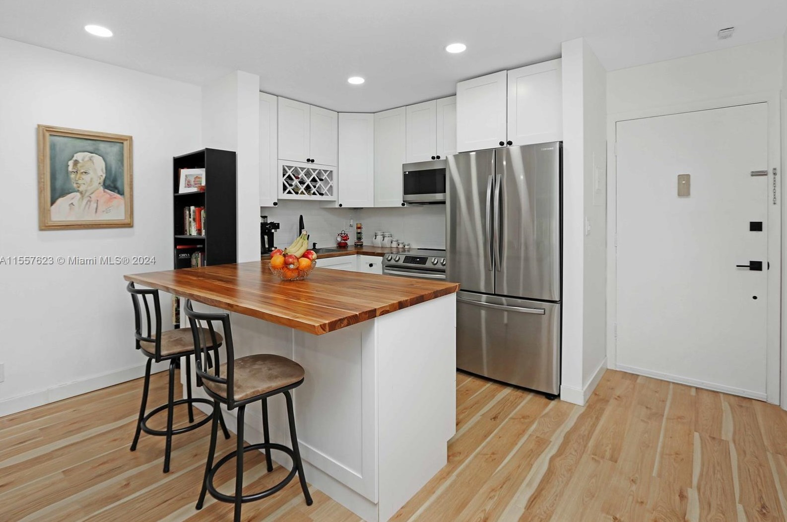 1520 Mckinley St #206e, Hollywood, FL 33020