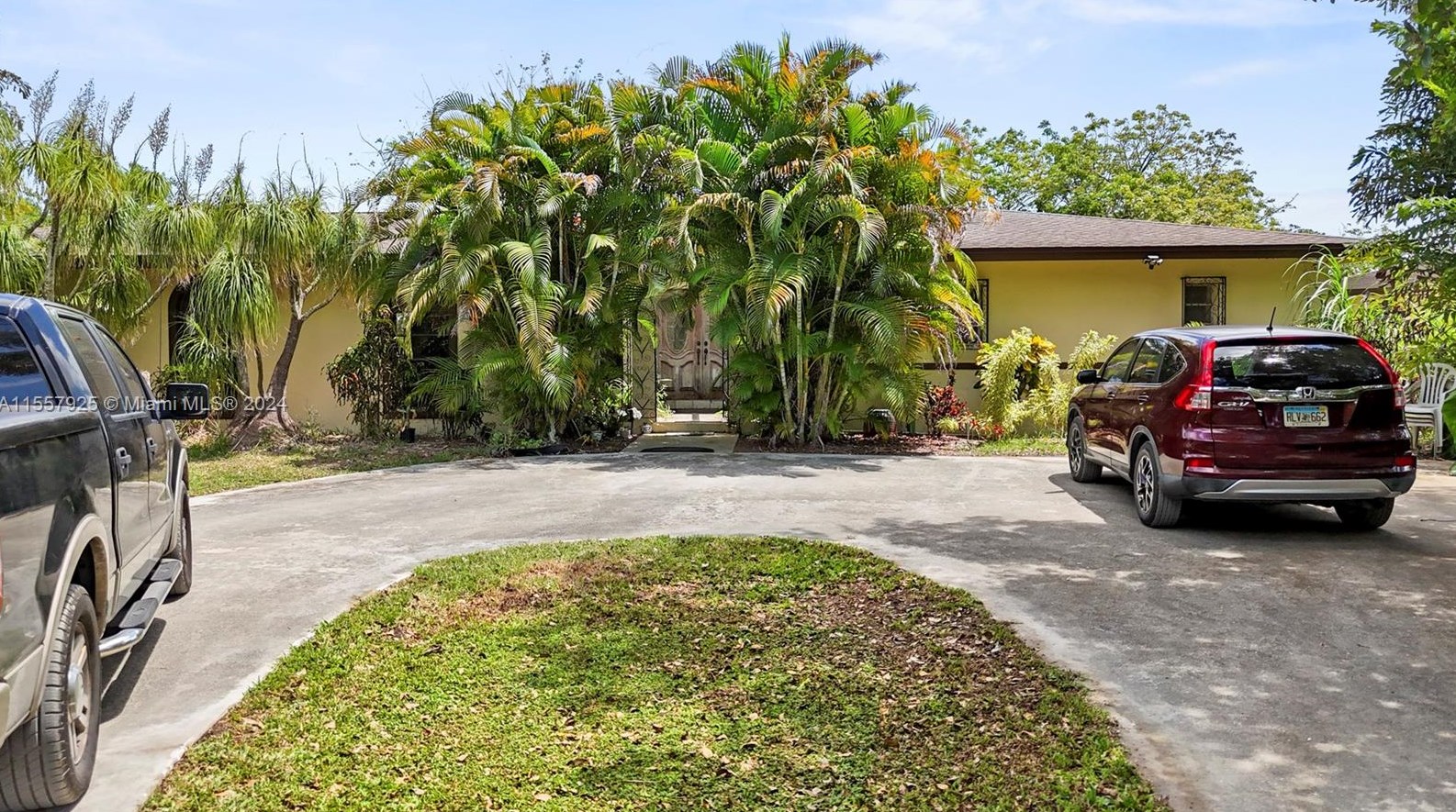 12375 202nd Ave, Miami, FL 33196-1823