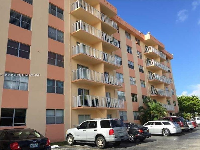 16465 Ne 22nd Ave #205, Miami, FL 33160