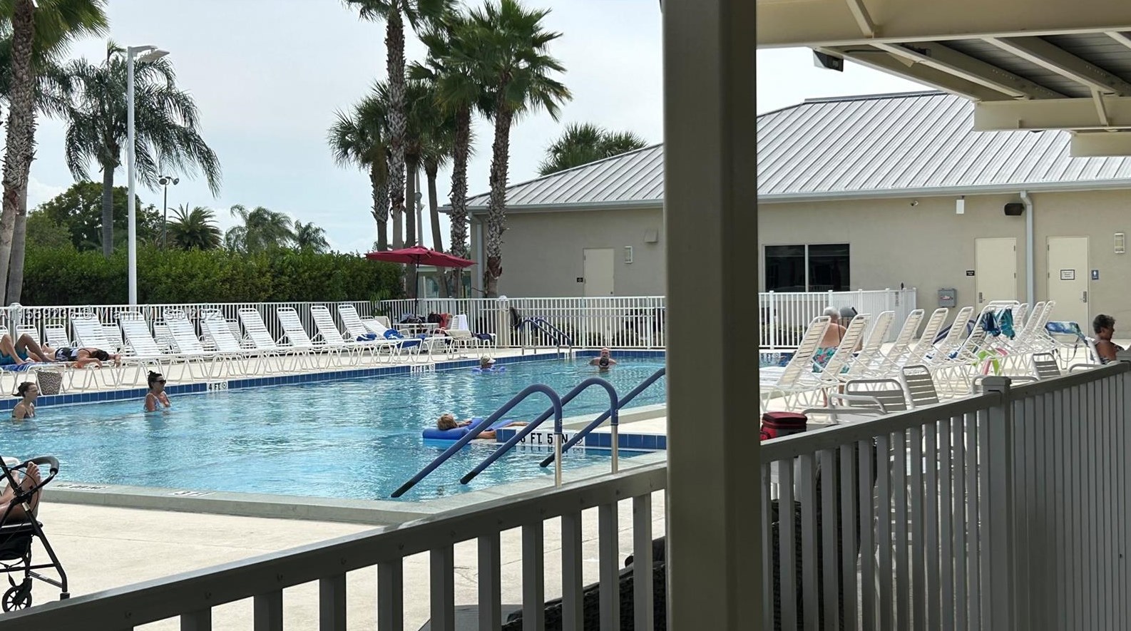 8240 Cinnamon Ct, Fort Pierce FL 34952-3301 exterior