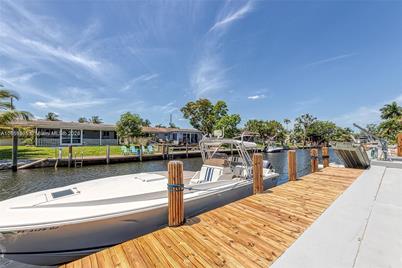 1411 NW 10th St - Dock - Photo 1