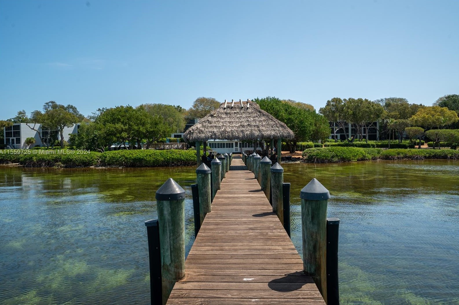 209 Sanctuary Dr, Key Largo, FL 33037-2463