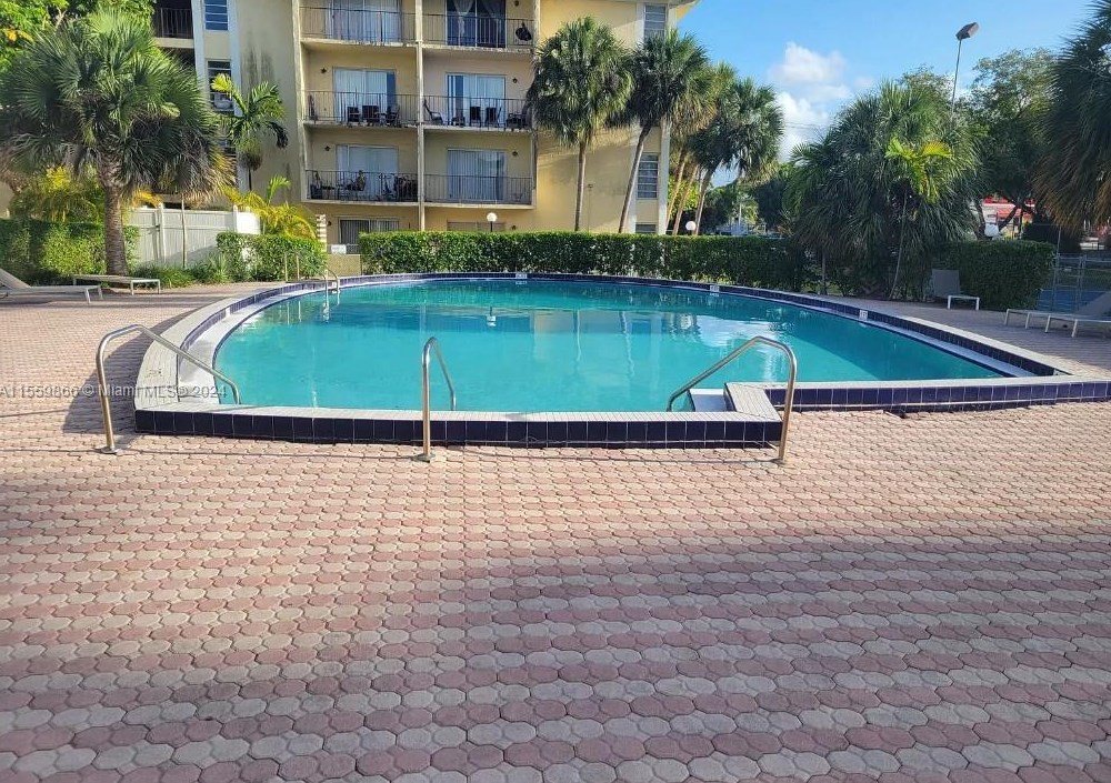 11925 Ne 2nd Ave #b115, Miami, FL