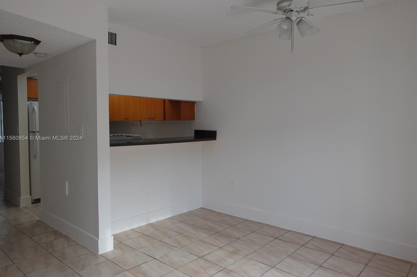 2353 W 66th Pl #304, Hialeah, FL