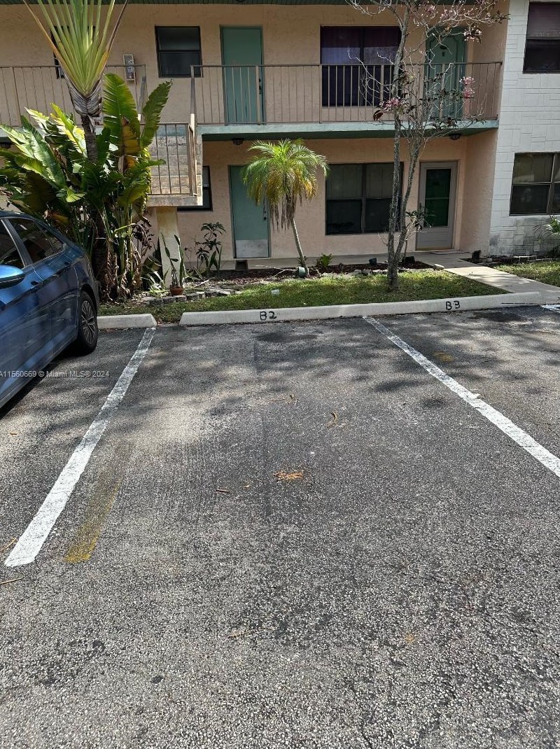 2225 Monroe St, Hollywood FL  33020-5316 exterior