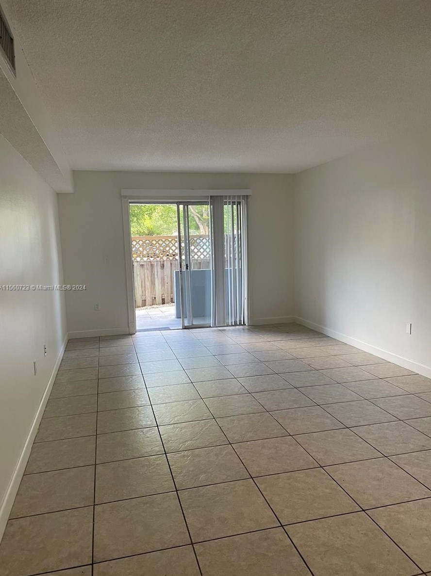 4600 Sw 67th Ave #151, Miami, FL 33155