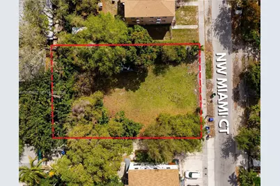 5527 NW Miami Ct, Miami, FL 33127 - Photo 2