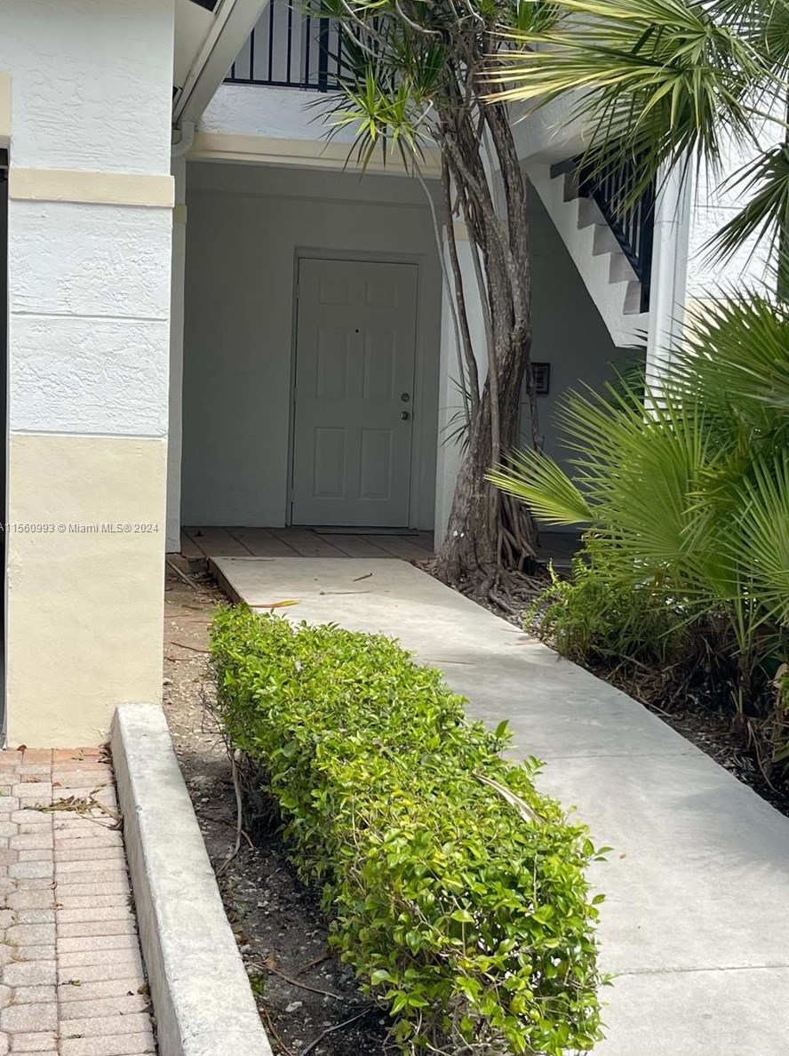 3155 Ne 184th St Apt 8101, Miami, FL 33160