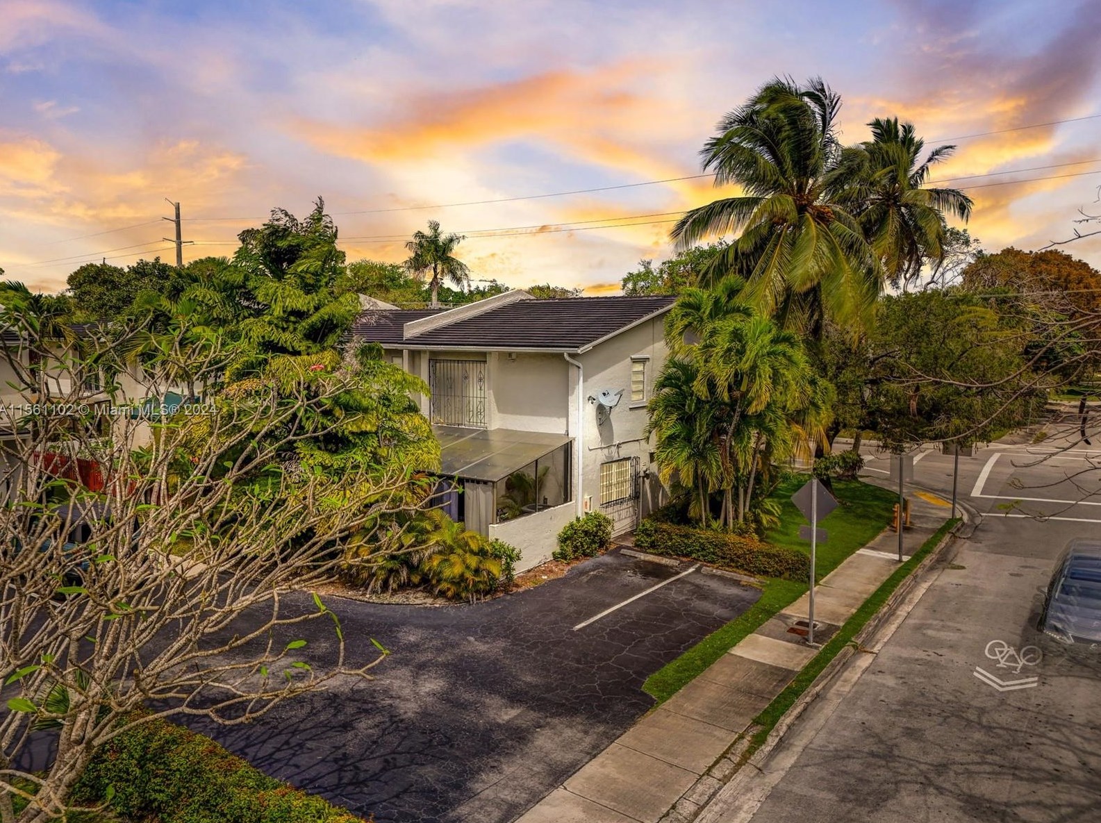 7730 62nd Ave, Miami, FL 33143-4909