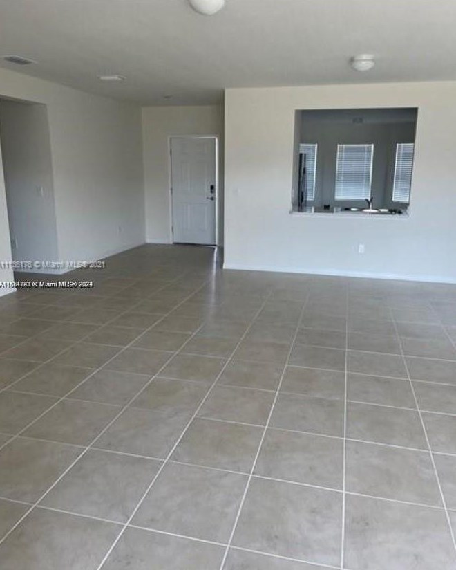 712 Nw 8th Terrace #1, Miami, FL 33391