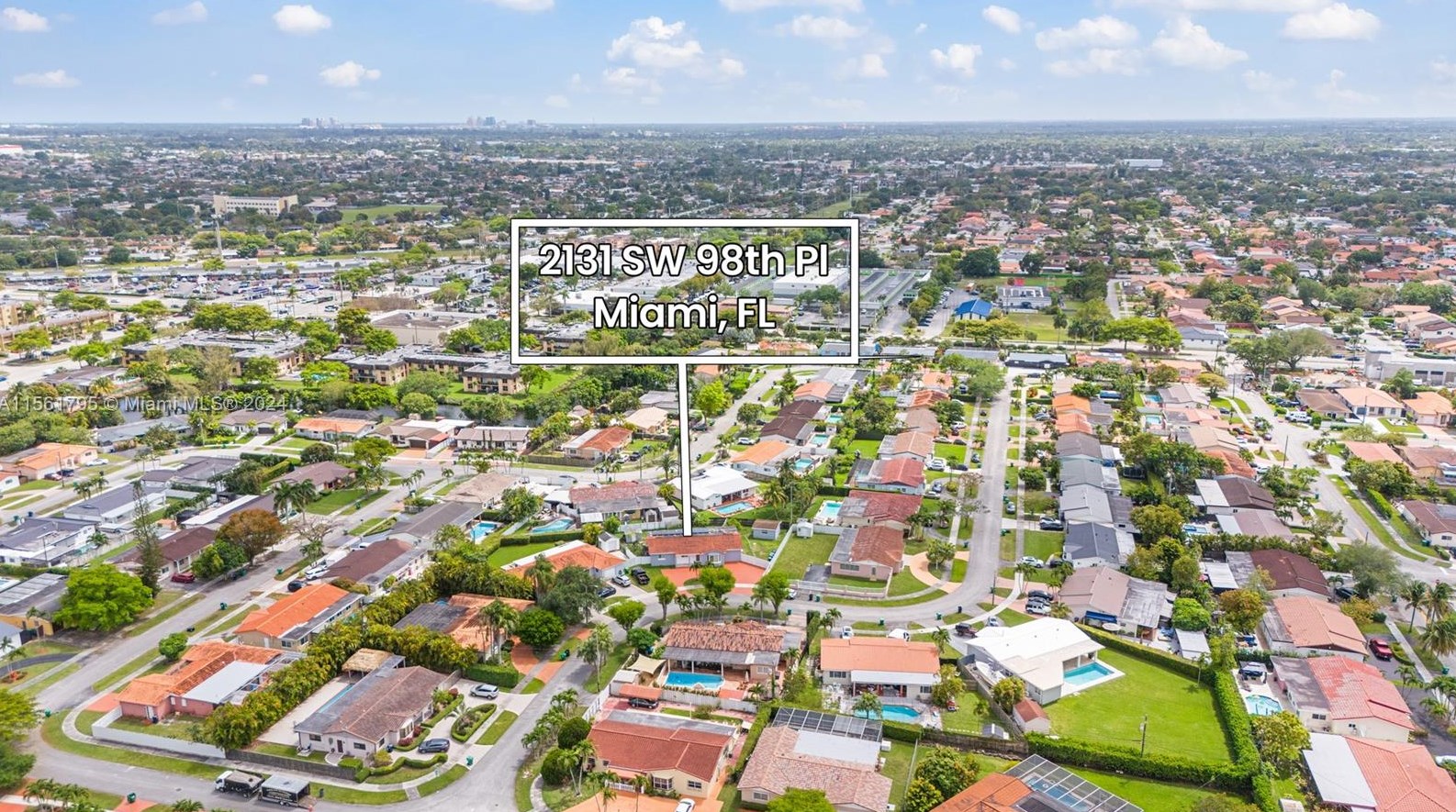 2131 Sw 98th Pl, Miami, FL 33165