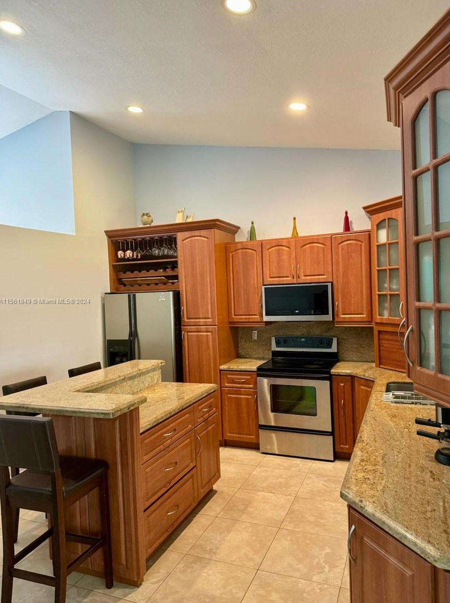 14911 42 Ter, Miami FL 33185-3825 exterior