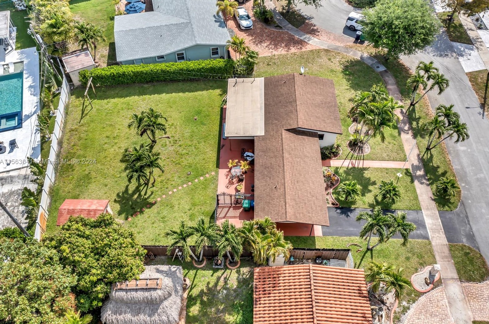 7735 Nw 182nd Terrace, Hialeah, FL 33015
