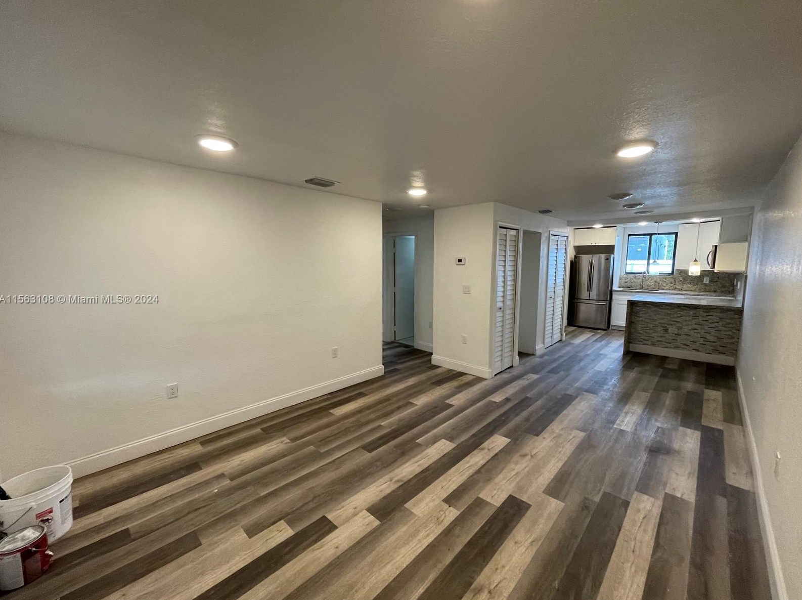 2470 55th St, Miami FL  33142-2975 exterior