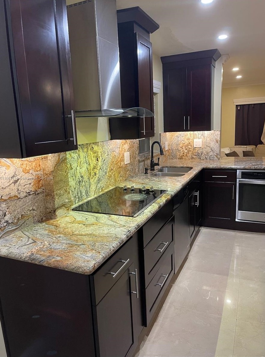 11810 176th St, Miami FL  33177-2336 exterior