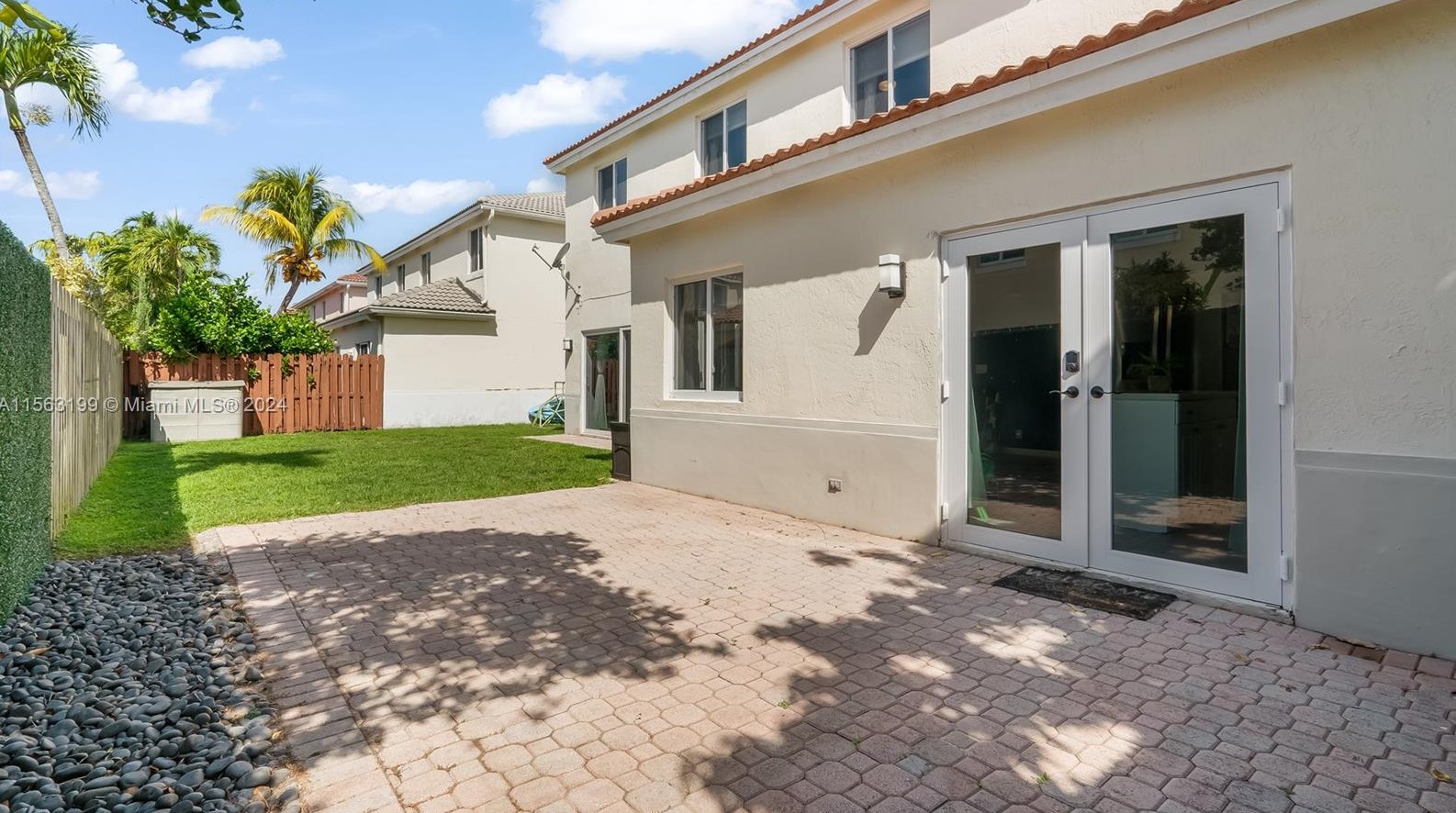 11272 Roundelay Rd, Hollywood FL  33026-1351 exterior