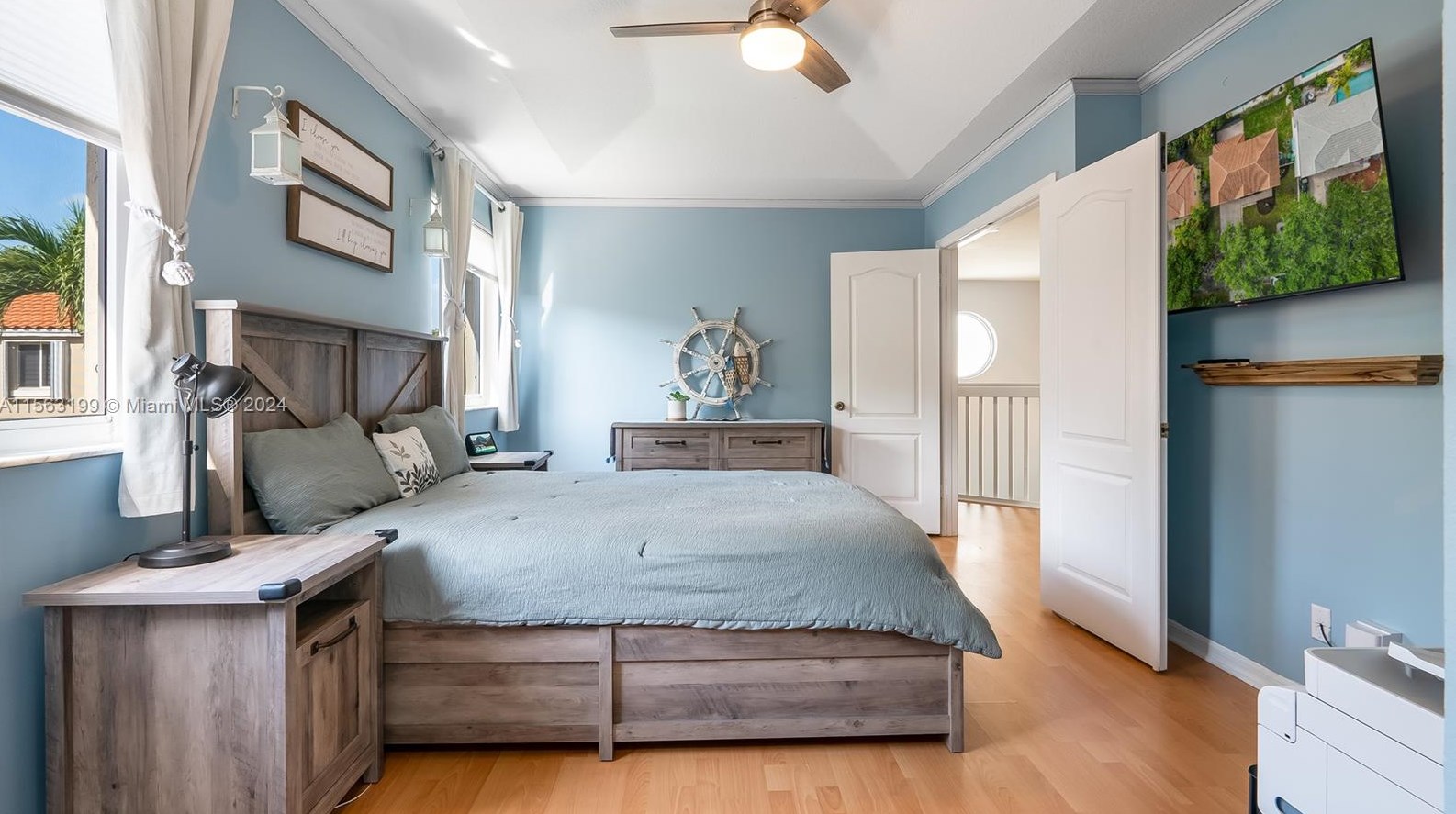 11272 Roundelay Rd, Hollywood FL  33026-1351 exterior