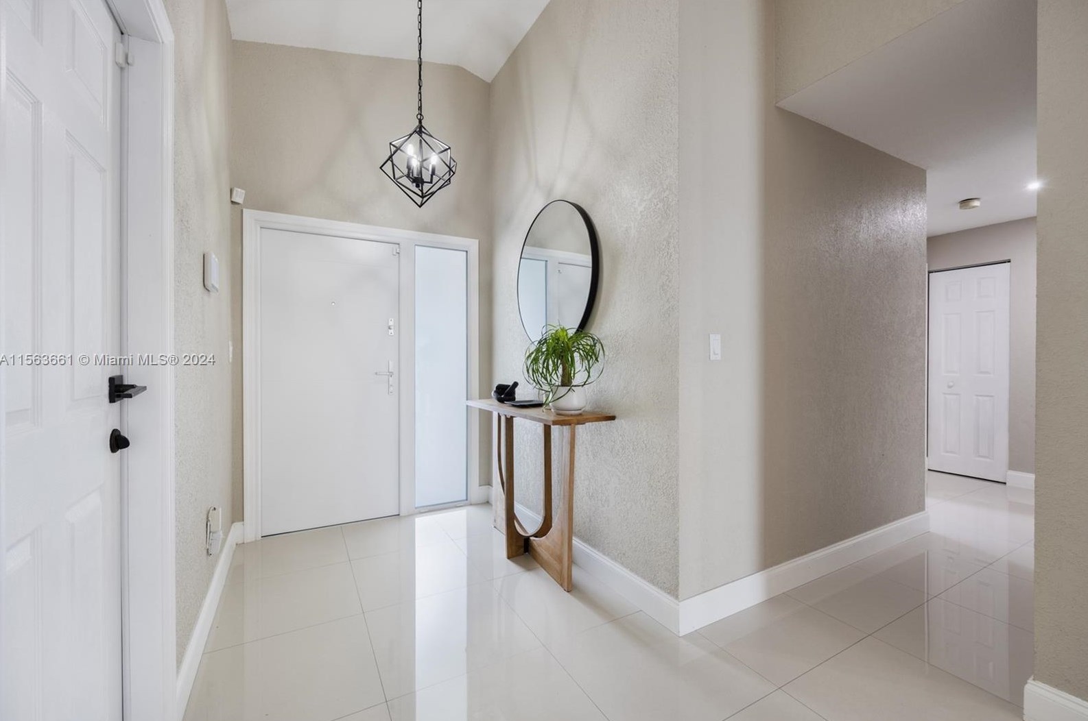 3506 Nw 79th Way, Hollywood, FL 33024