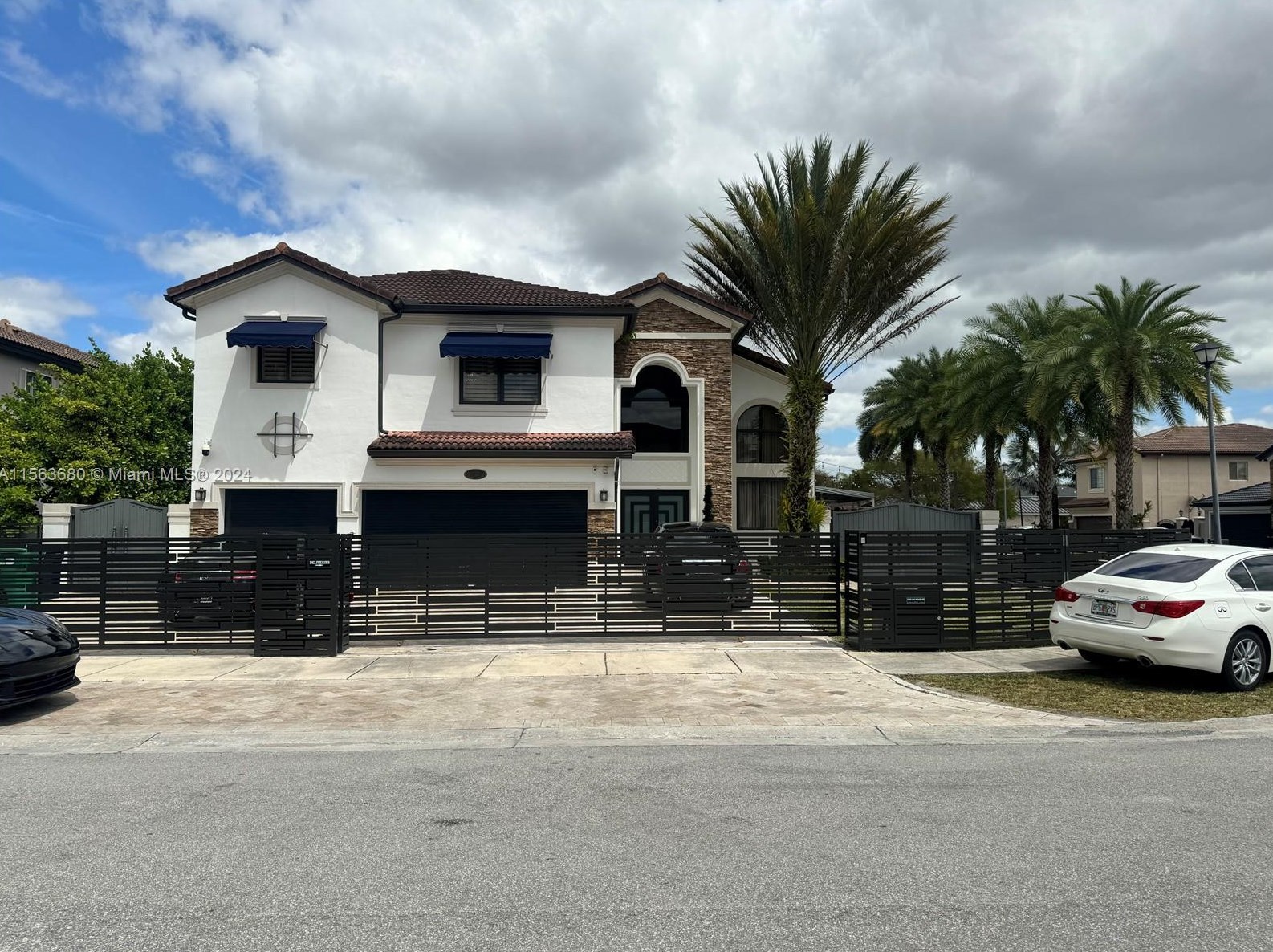 1439 152nd Pl, Miami, FL 33194-2664