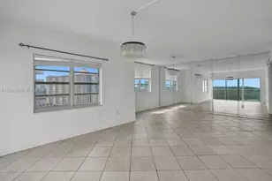 300 Bayview Dr, Sunny Isles Beach, FL 33160 - Photo 16