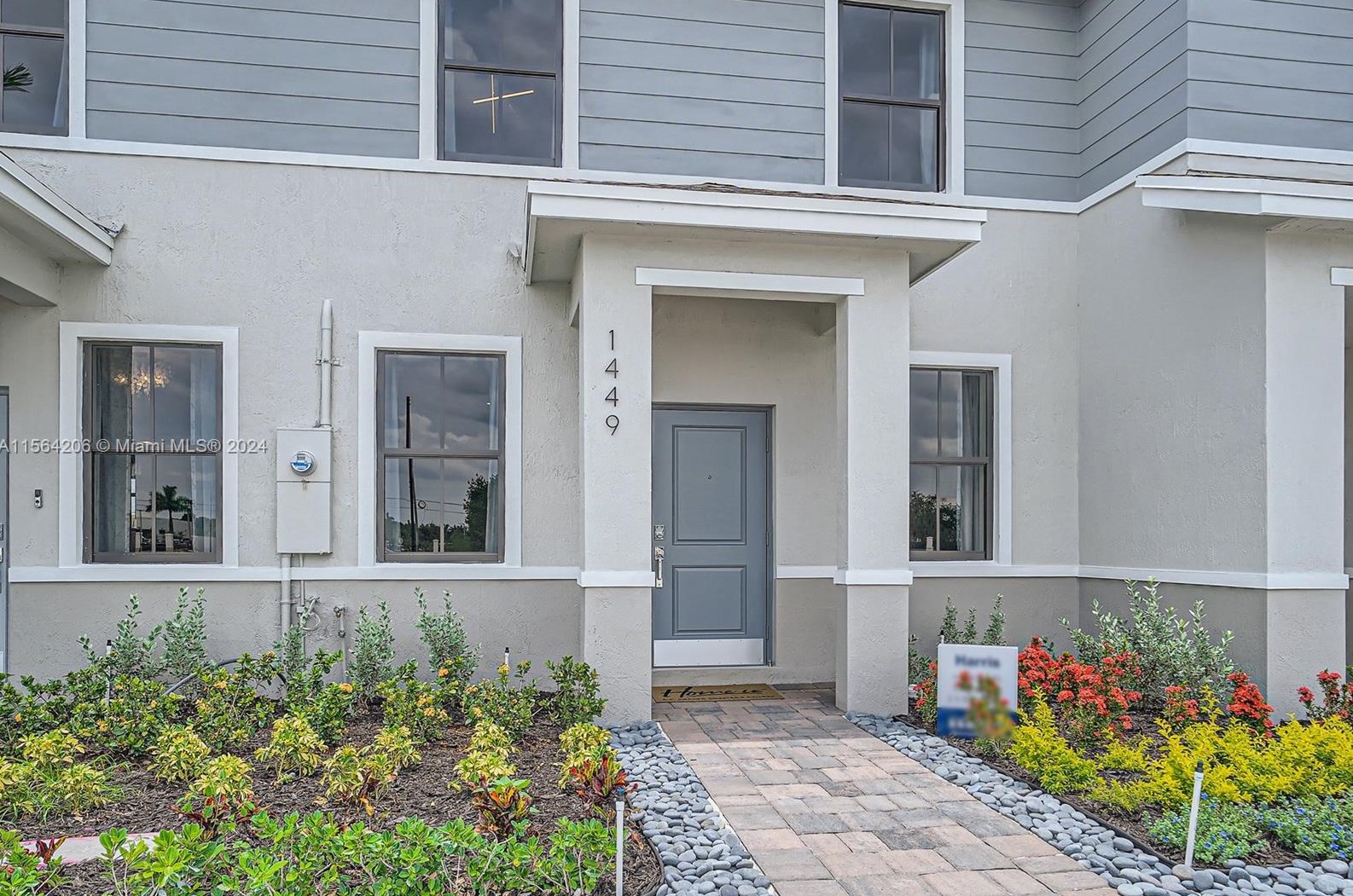 446 12th St, Homestead FL  33034-2127 exterior