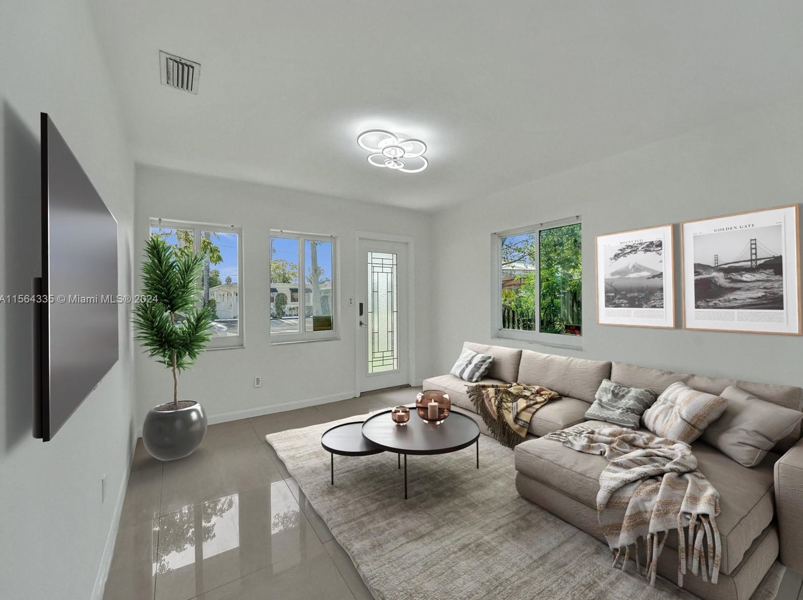 1607 Moffett St, Hollywood, FL 33020