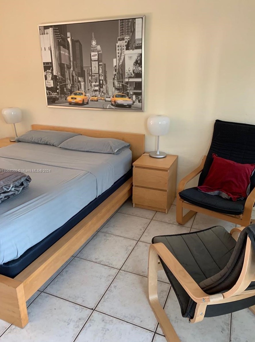 334 Washington Ave Apt 3, Miami, FL 33139