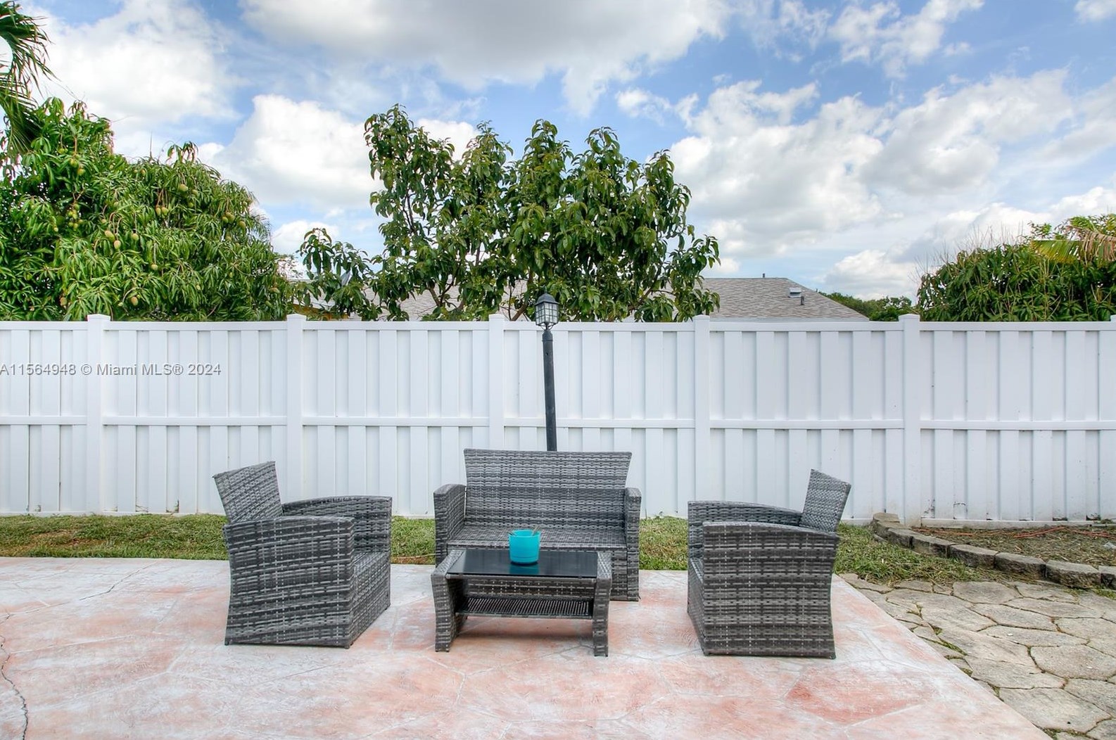 8831 7th St, Hollywood FL  33024-6517 exterior