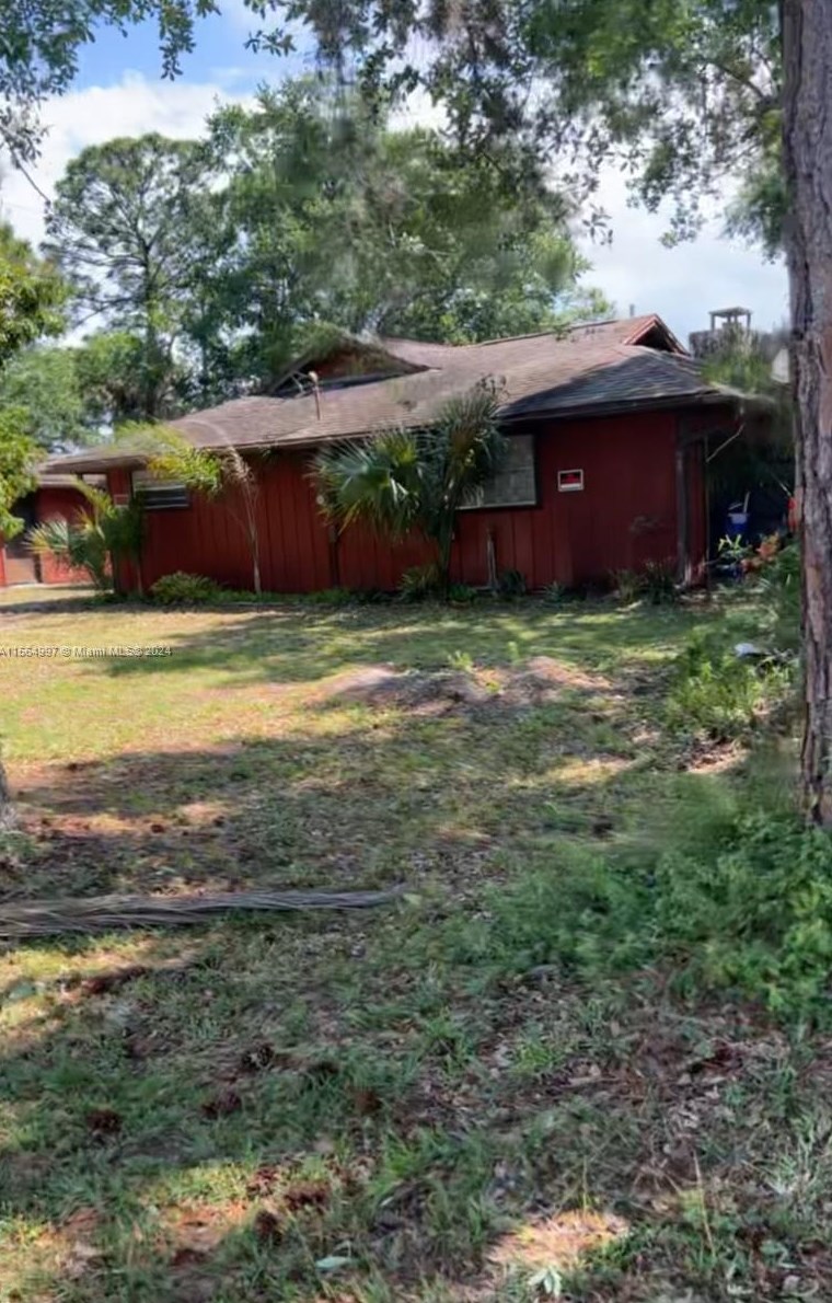 301 Columbus St, Sebastian, FL 32958
