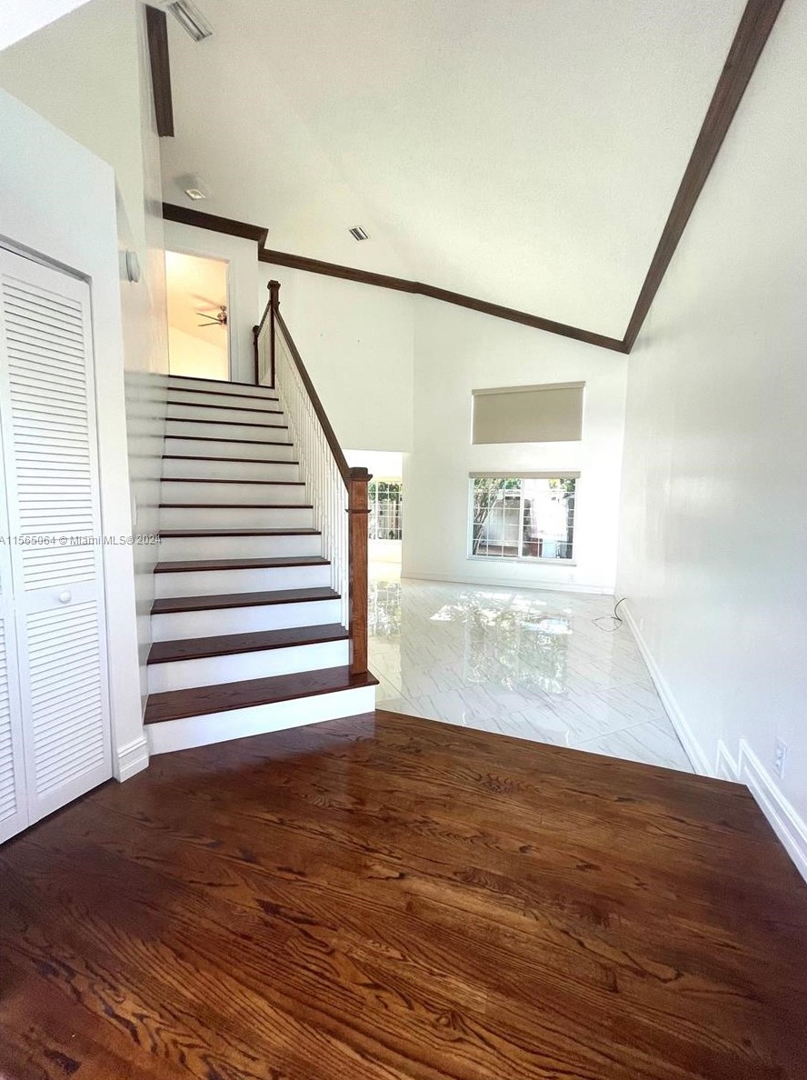 2851 River Run Ter, Hollywood, FL 33025-4442