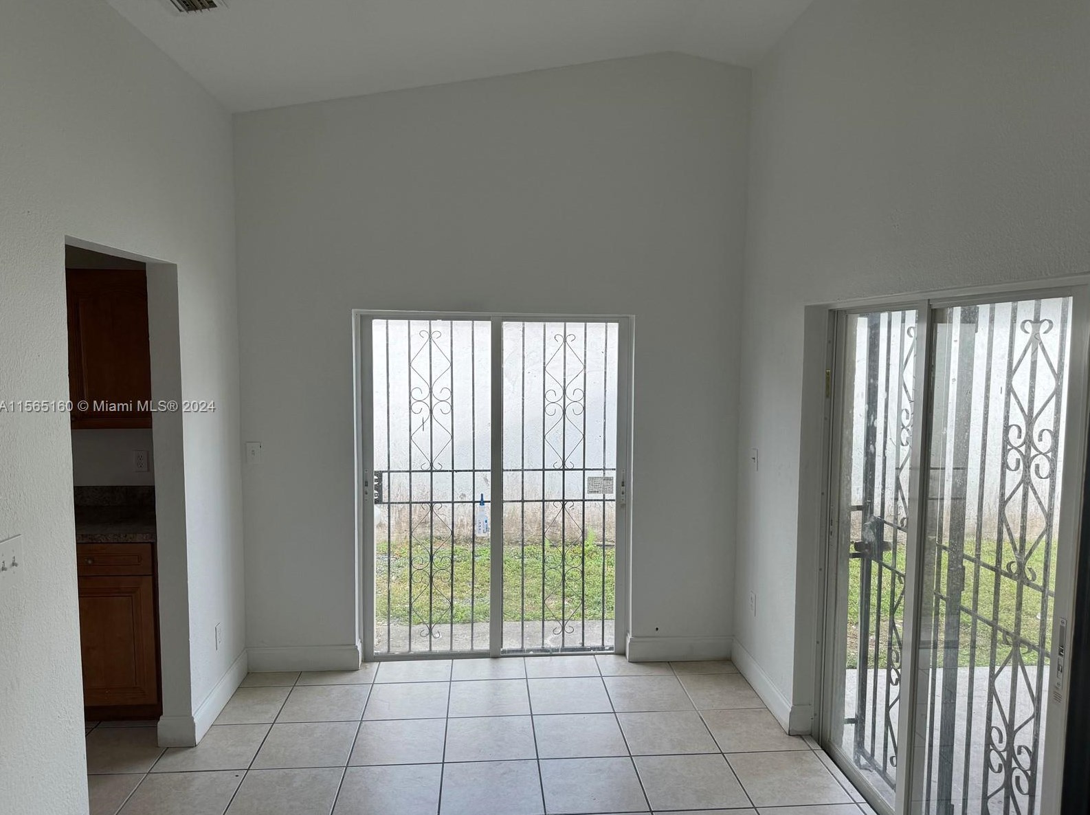 12361 197th Ter, Miami, FL 33177-4951