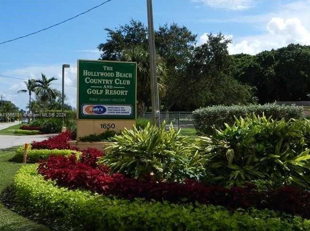 501 Dania Beach Blvd, Dania Beach FL  33004-3223 exterior