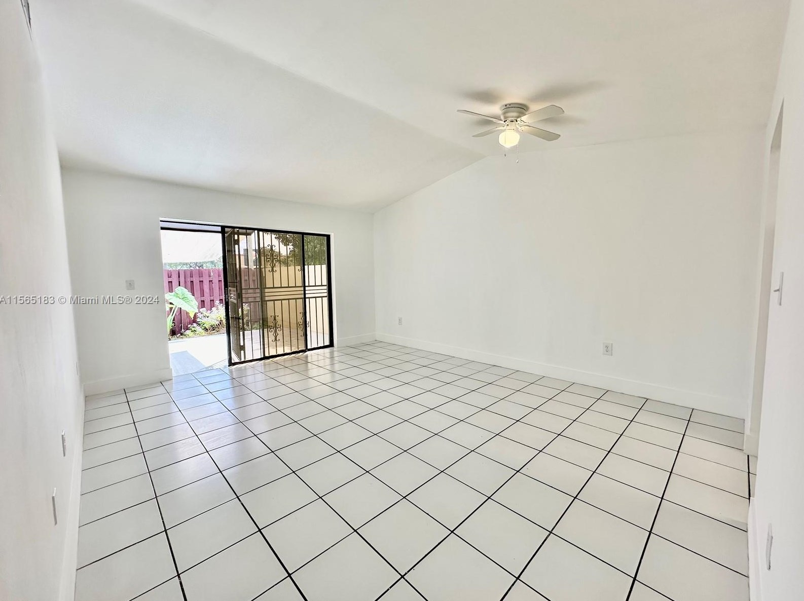 13758 Sw 55th St, Miami, FL 33175
