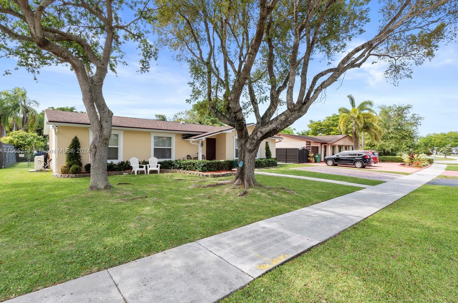 12430 106th Ter, Miami, FL 33186-3709