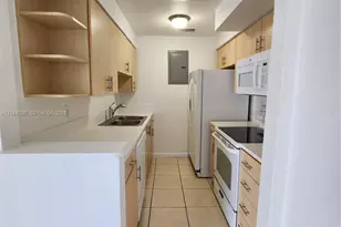1185 Marseille Dr, Miami Beach, FL 33141 - Photo 14