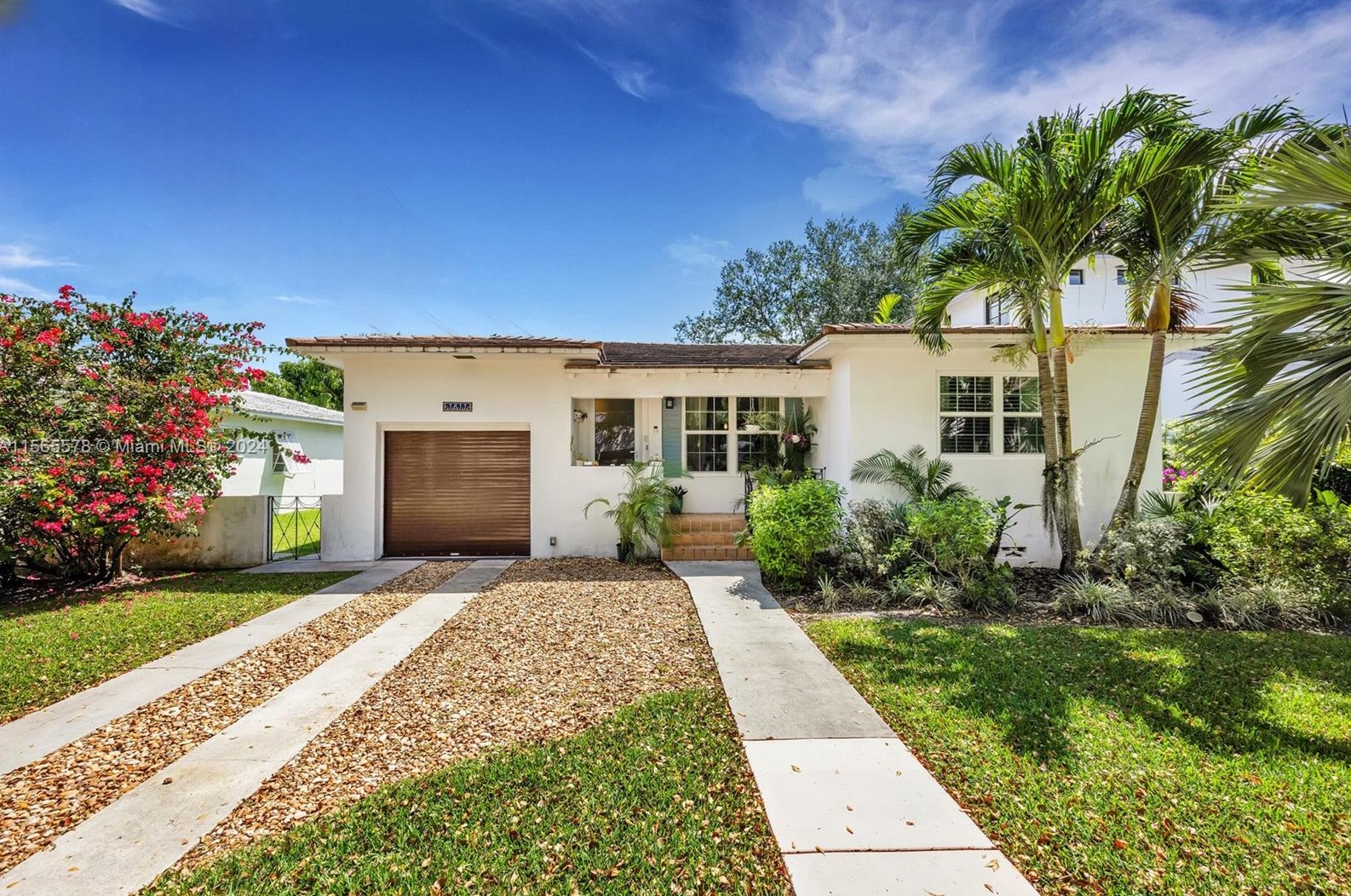 1811 Cortez St, Miami, FL 33134-3633