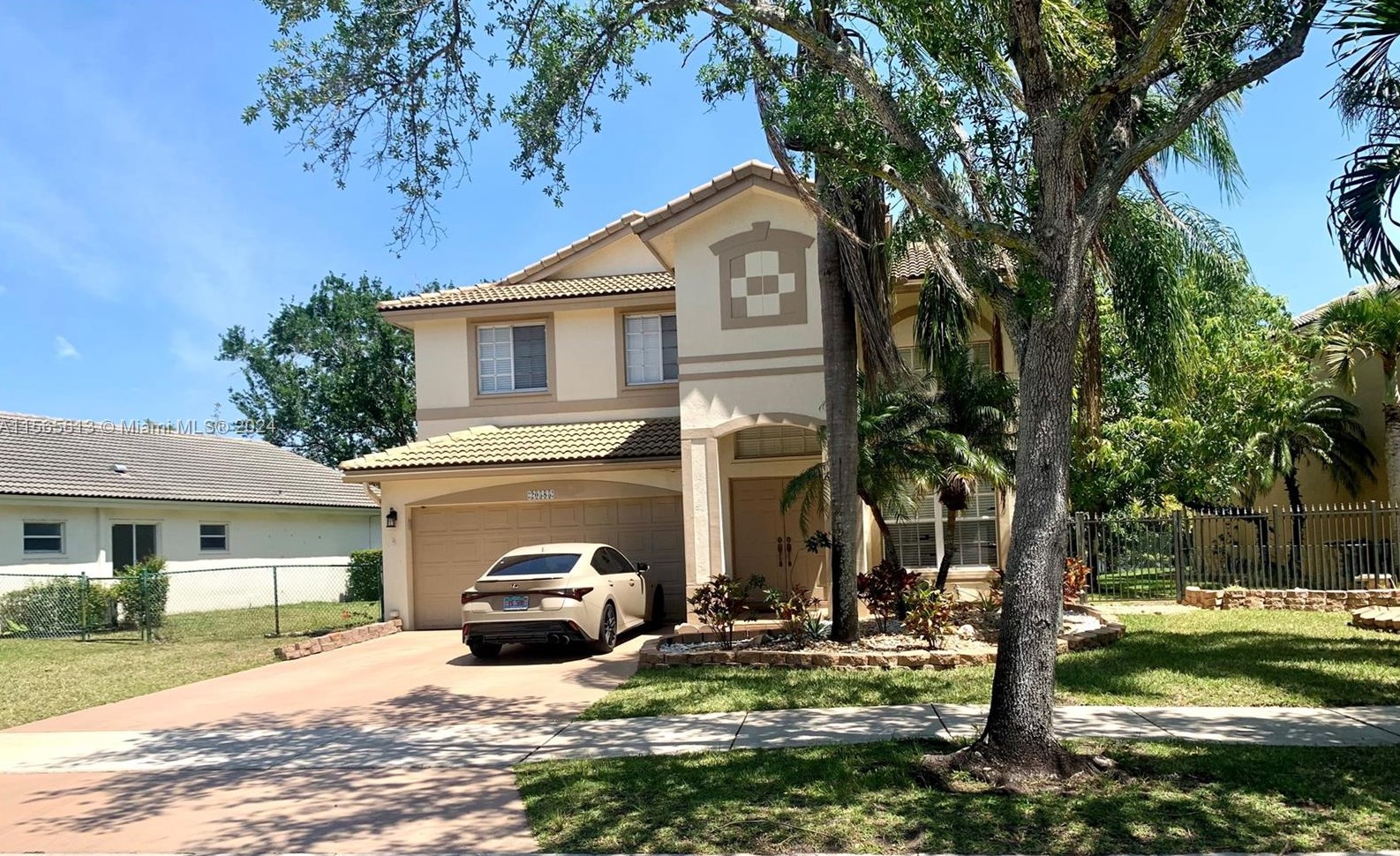 20585 Sw 5th St, Hollywood, FL 33029