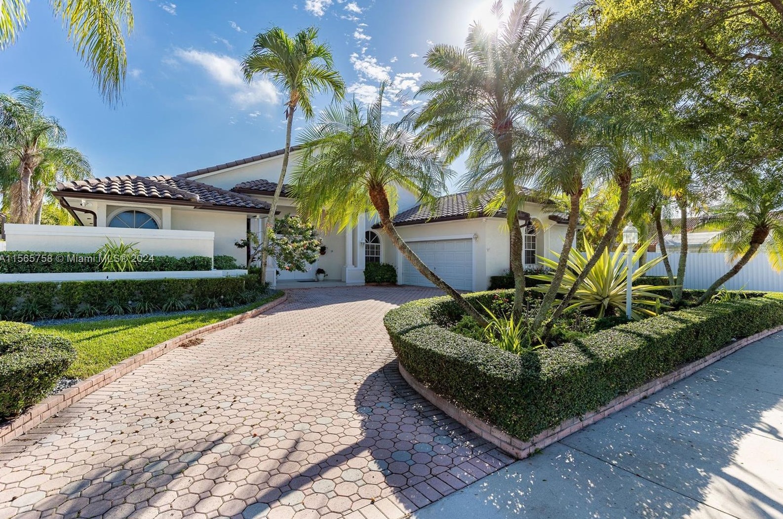 11153 145th Pl, Miami, FL 33186-7087