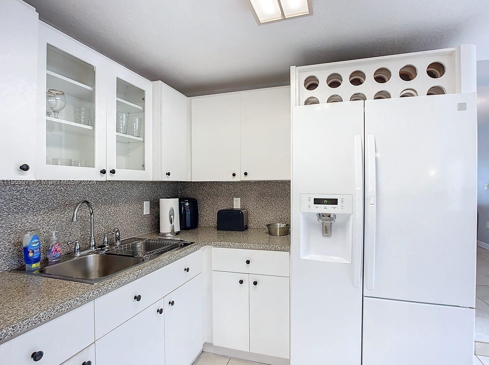 4351 8th Ln, Hialeah FL  33013-2421 exterior