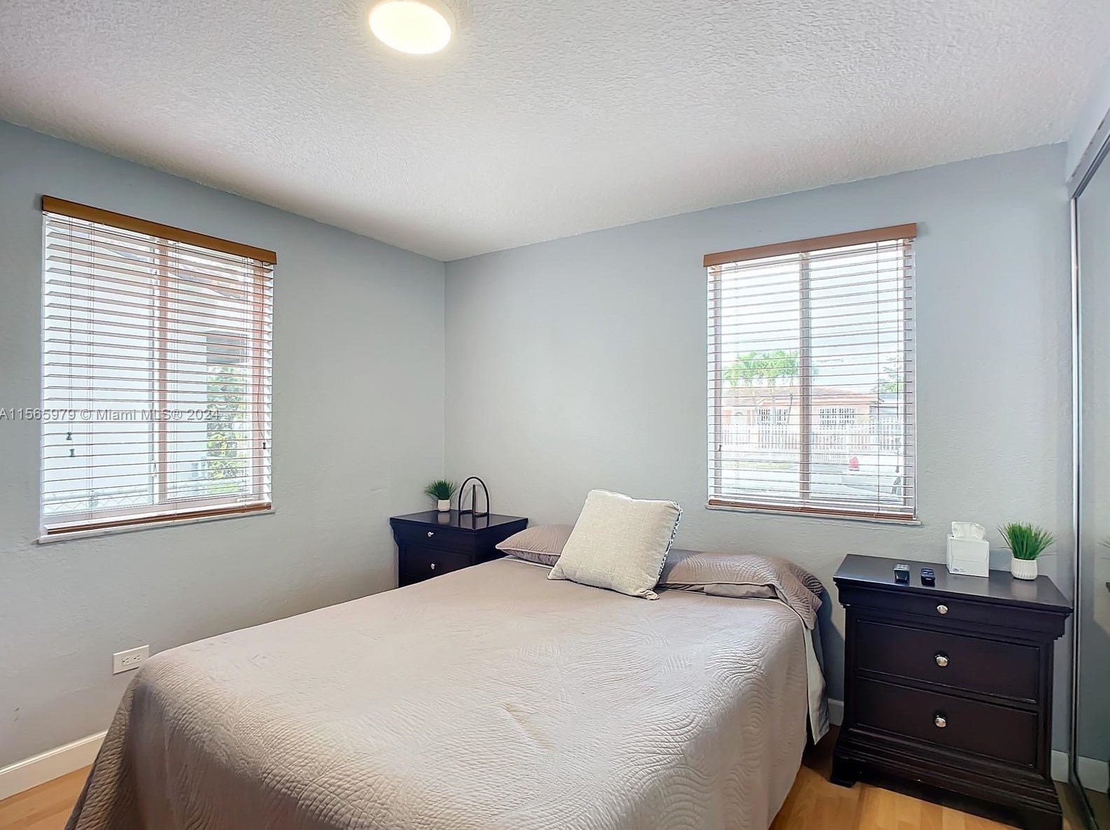 4351 8th Ln, Hialeah FL  33013-2421 exterior