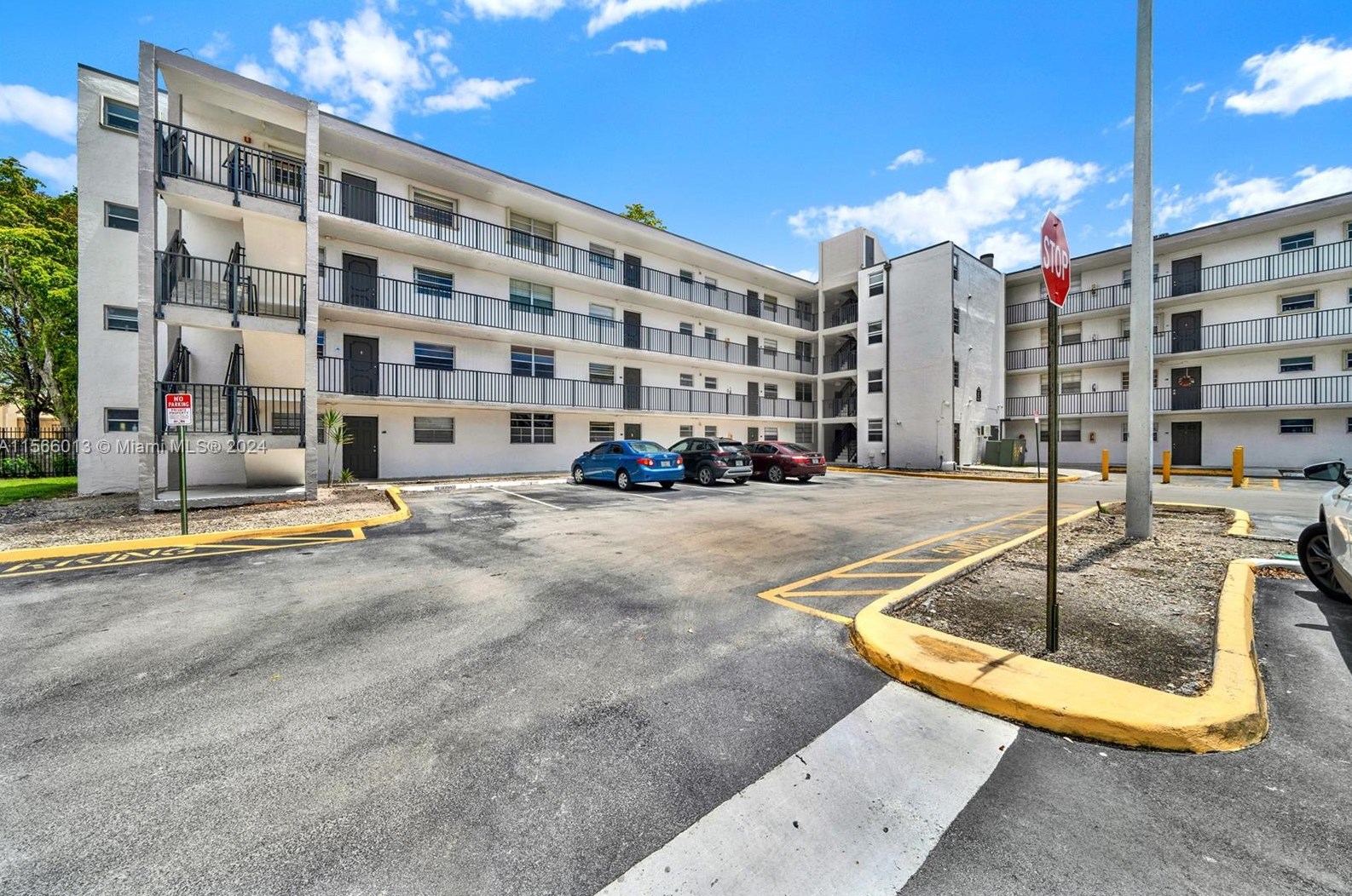 14155 Sw 87th St #e102, Miami, FL 33183