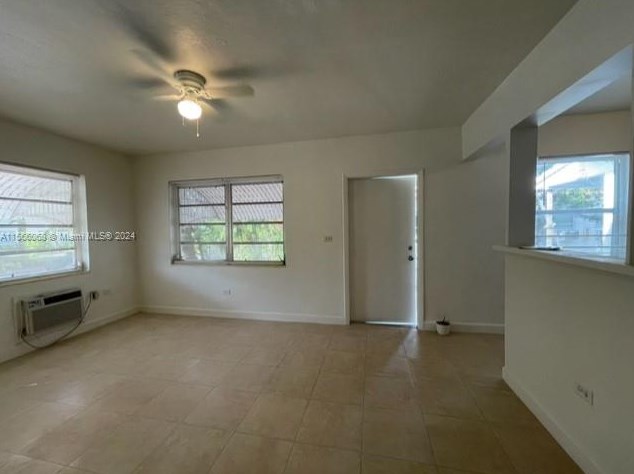 7885 Crespi Blvd, Miami FL 33141-1119 exterior