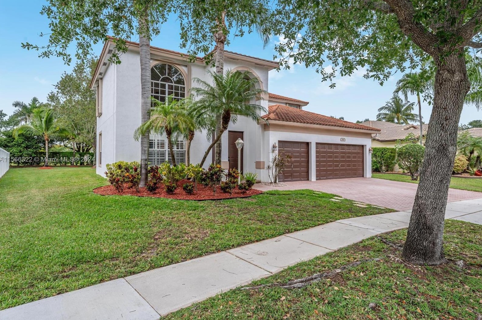 1810 Nw 141st Ave, Hollywood, FL 33028