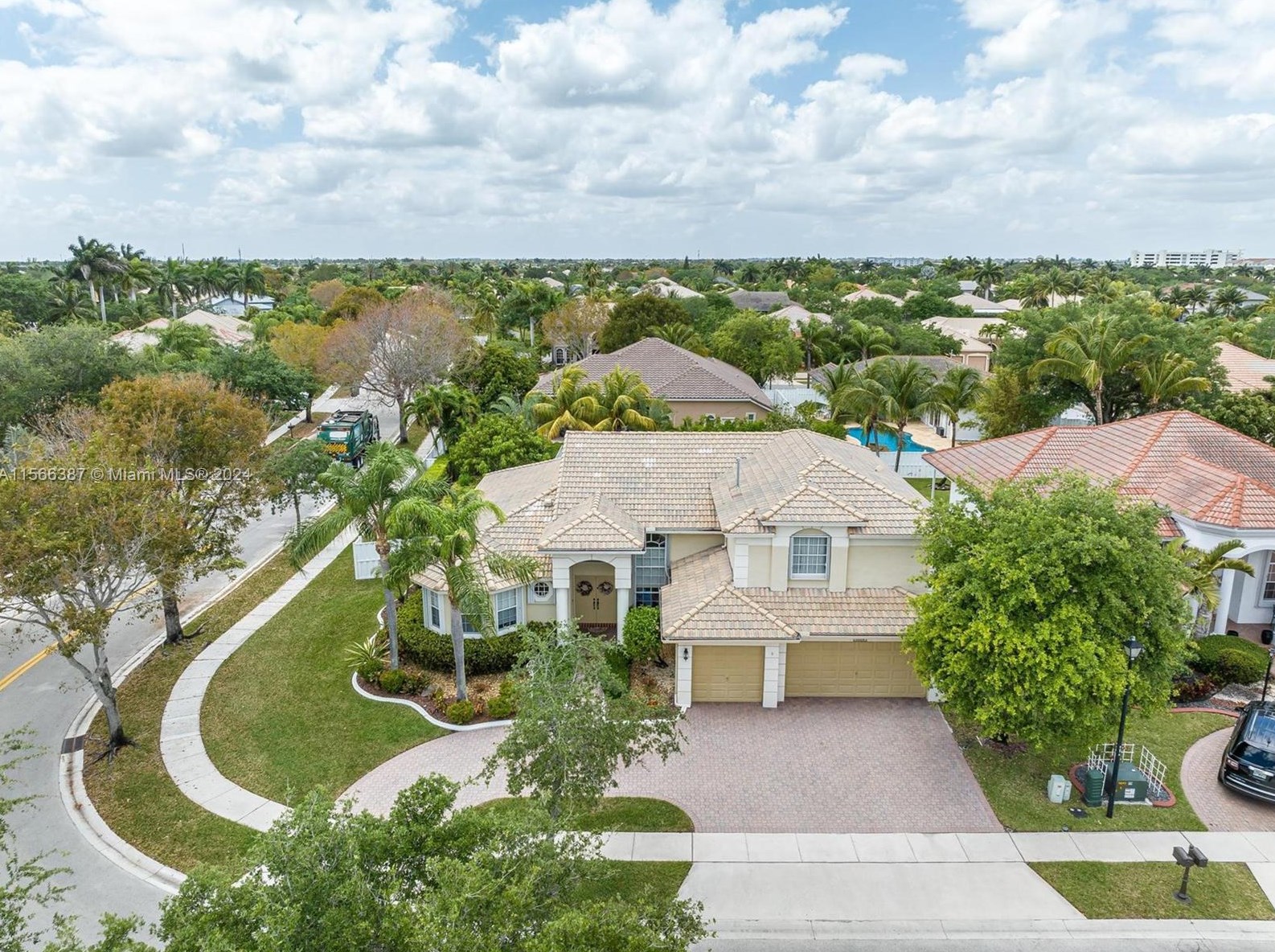 1824 Nw 139th Terrace, Hollywood, FL 33028